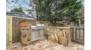 Outdoor Kitchens, Bars, Living Areas